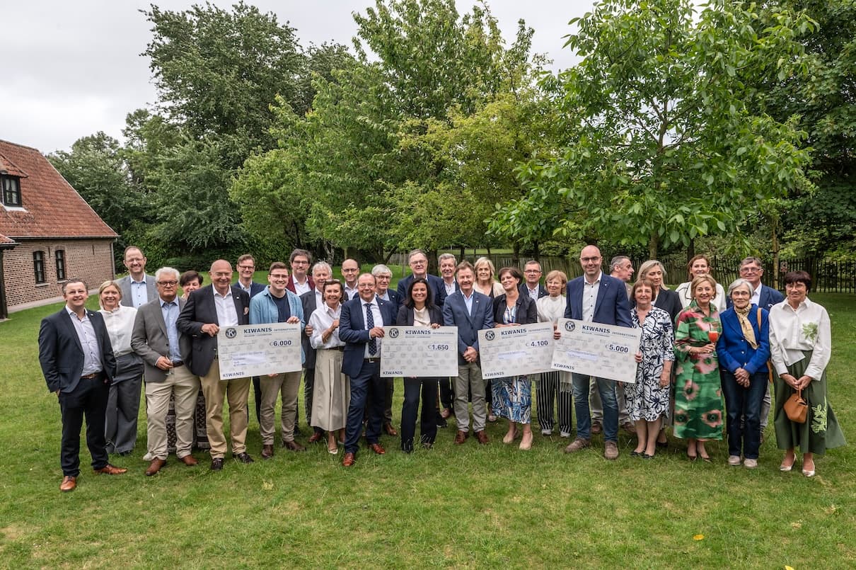 Cheque-uitreiking sociale projecten 2026 — Kiwanis Roeselare I